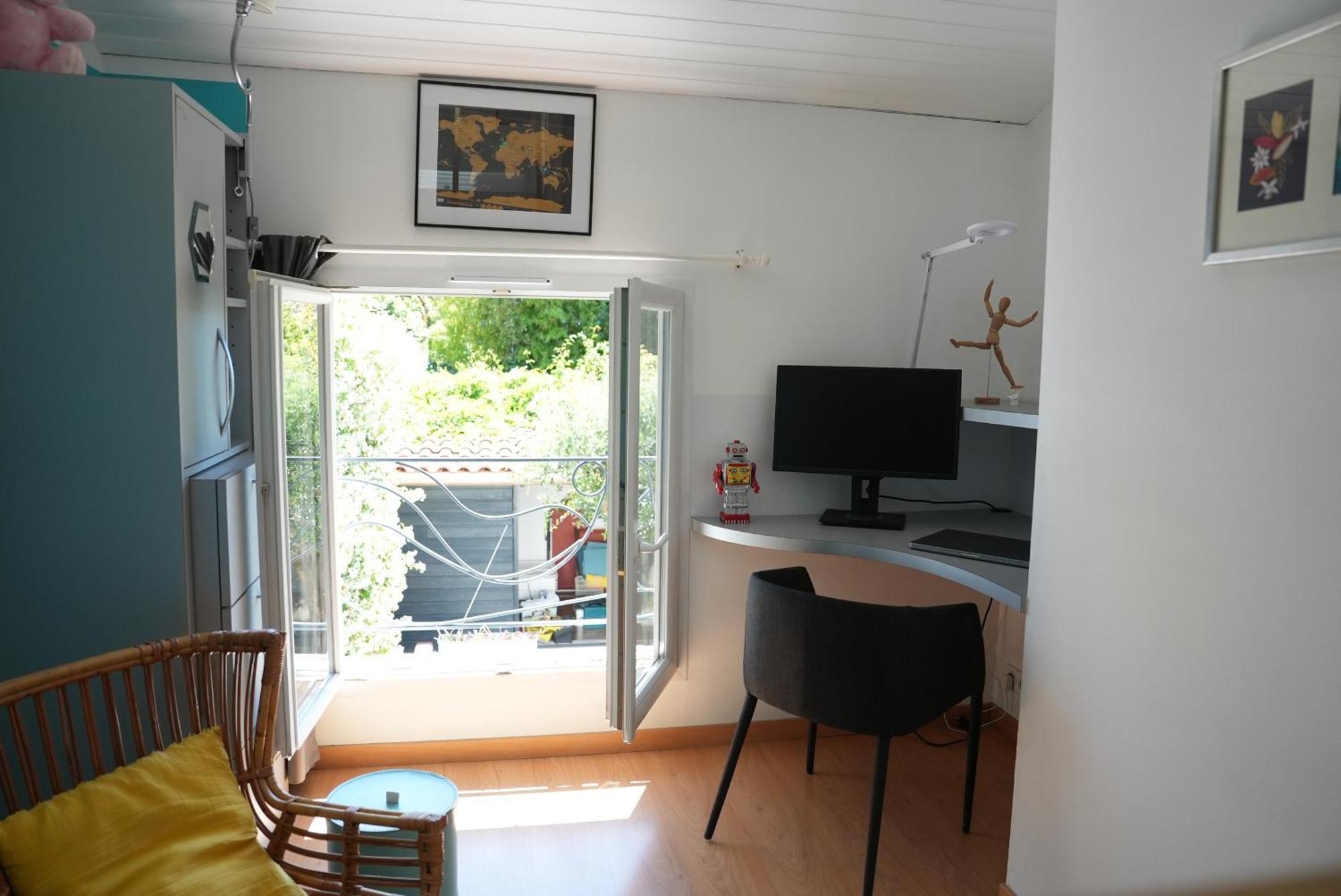 Hébergement de vacances La Maison Jasmin - 8 Personnes - Parking Prive - Climatisation - Jardin *